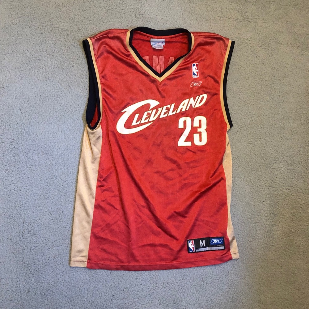 Vtg 2000s LeBron James Cleveland Cavaliers Reebok NBA Jersey Red Mens Medium 23